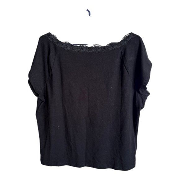 Old Navy Black Lace V-Neck Tee – XXL - Picture 2 of 4